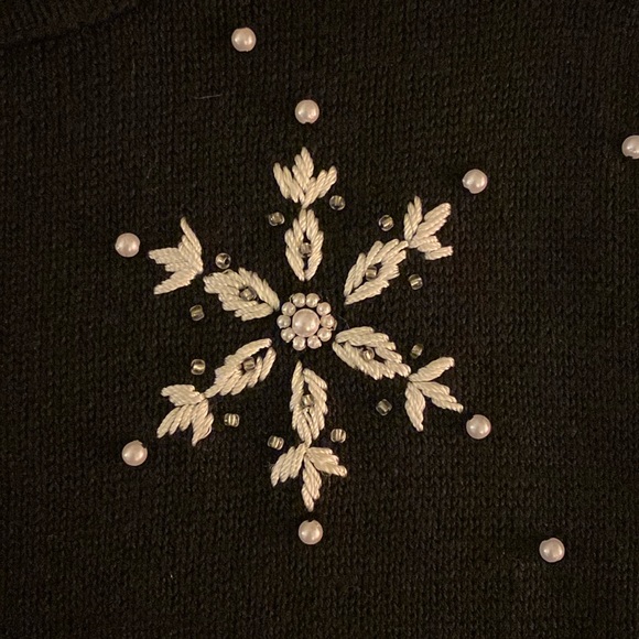 ❄️☃️🎅🏻BASIC EDITIONS Holiday Snowman☃️/Santa🎅🏻 Christmas Sweater - Picture 8 of 12